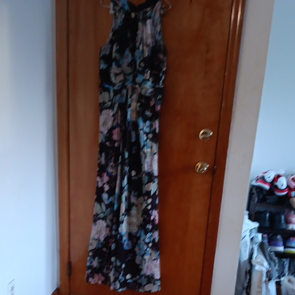 Adrianna Papell Chiffon Blk Printed Halter Gown Size 6 NWT
